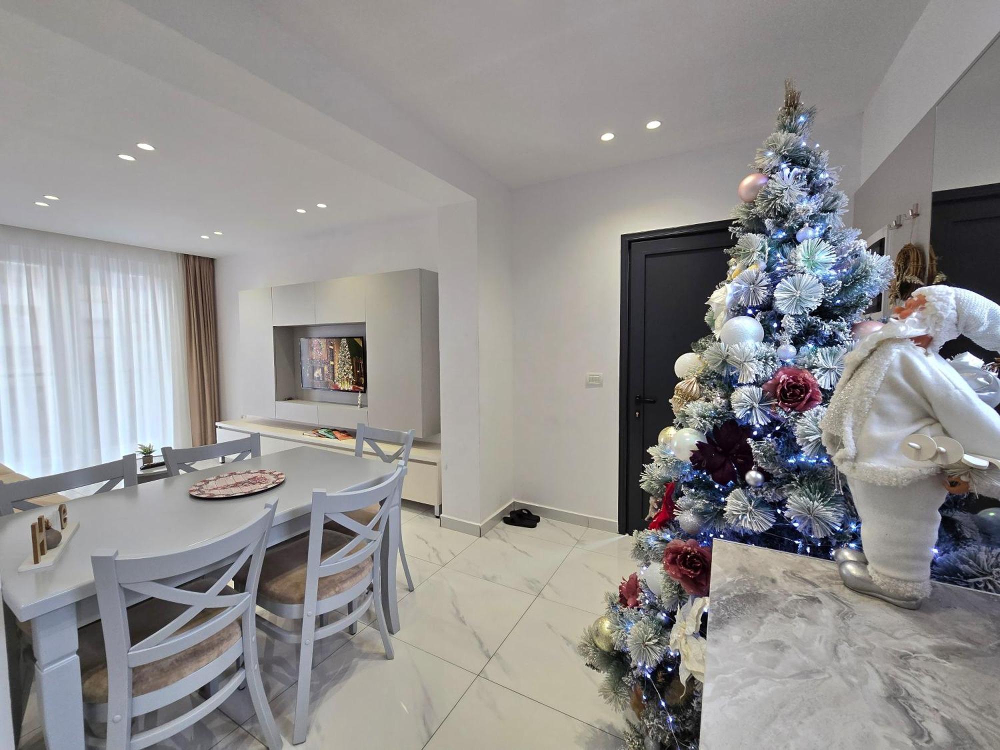 Tirana City Center Penthouse Oasis Ngoại thất bức ảnh