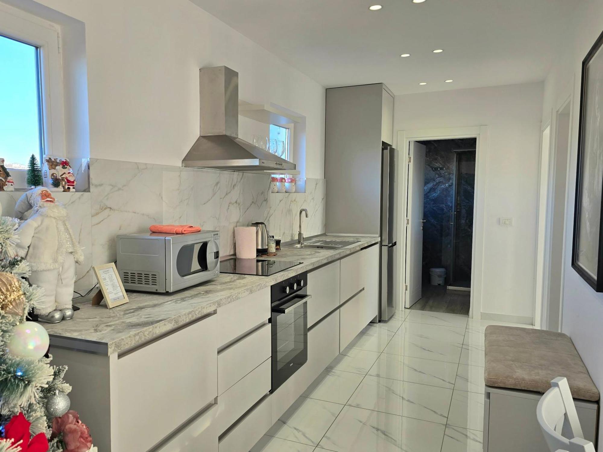 Tirana City Center Penthouse Oasis Ngoại thất bức ảnh