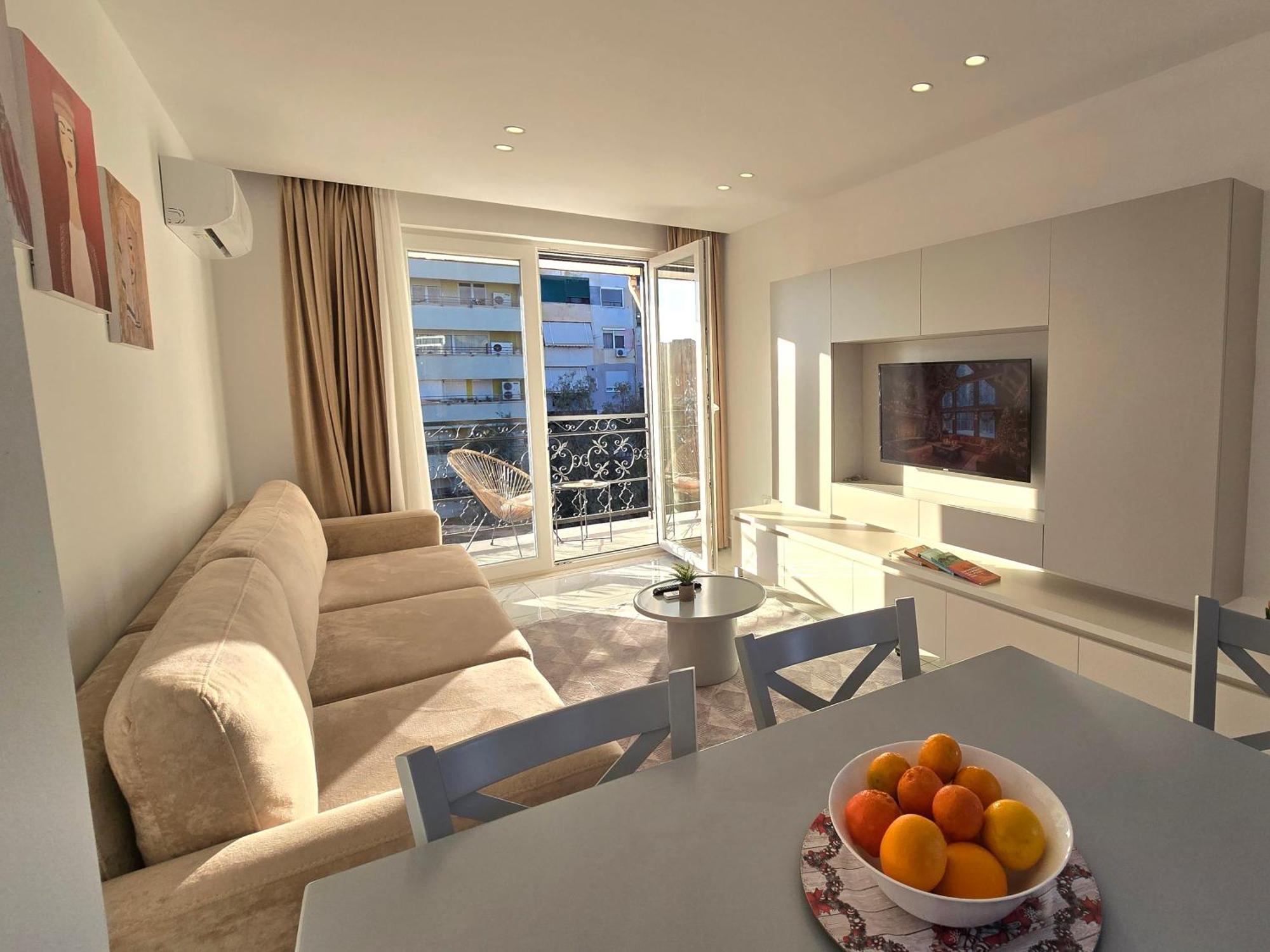 Tirana City Center Penthouse Oasis Ngoại thất bức ảnh